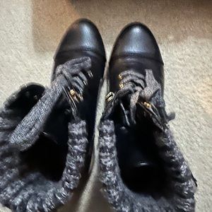 Tommy Hilfiger booties